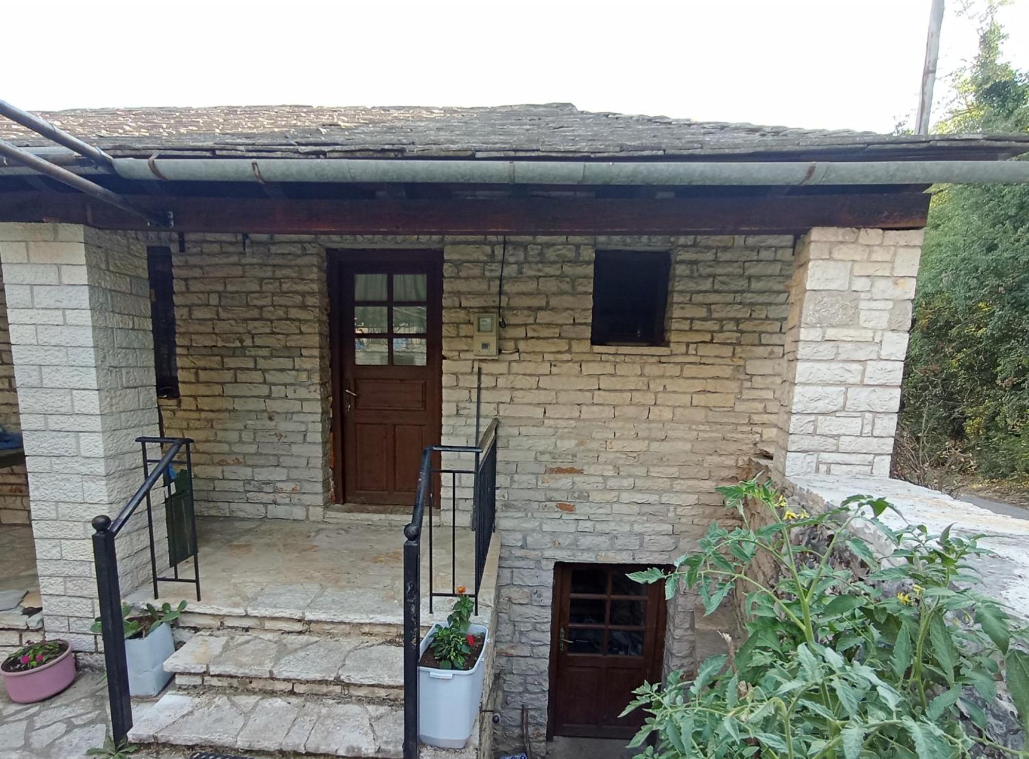 Aloni Guesthouse Ano Pedina Exterior photo