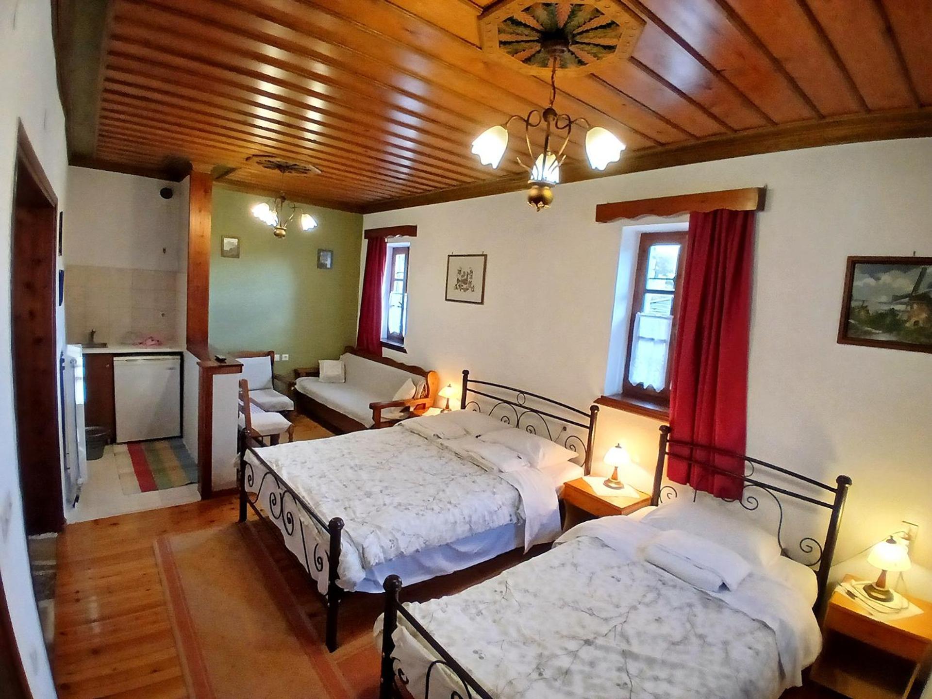Aloni Guesthouse Ano Pedina Exterior photo